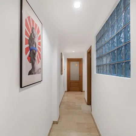 Large Attic Canteras - Only Adults